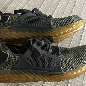 Men’s Indestructible Shoes